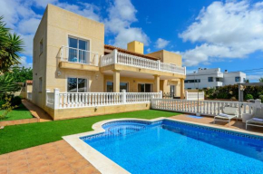 Villa next to playa Bossa